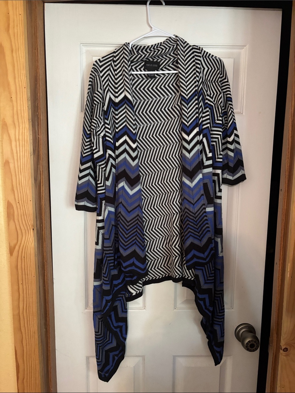 Focus 2000 Black, White & Blue Zigzag Open Front Cardigan